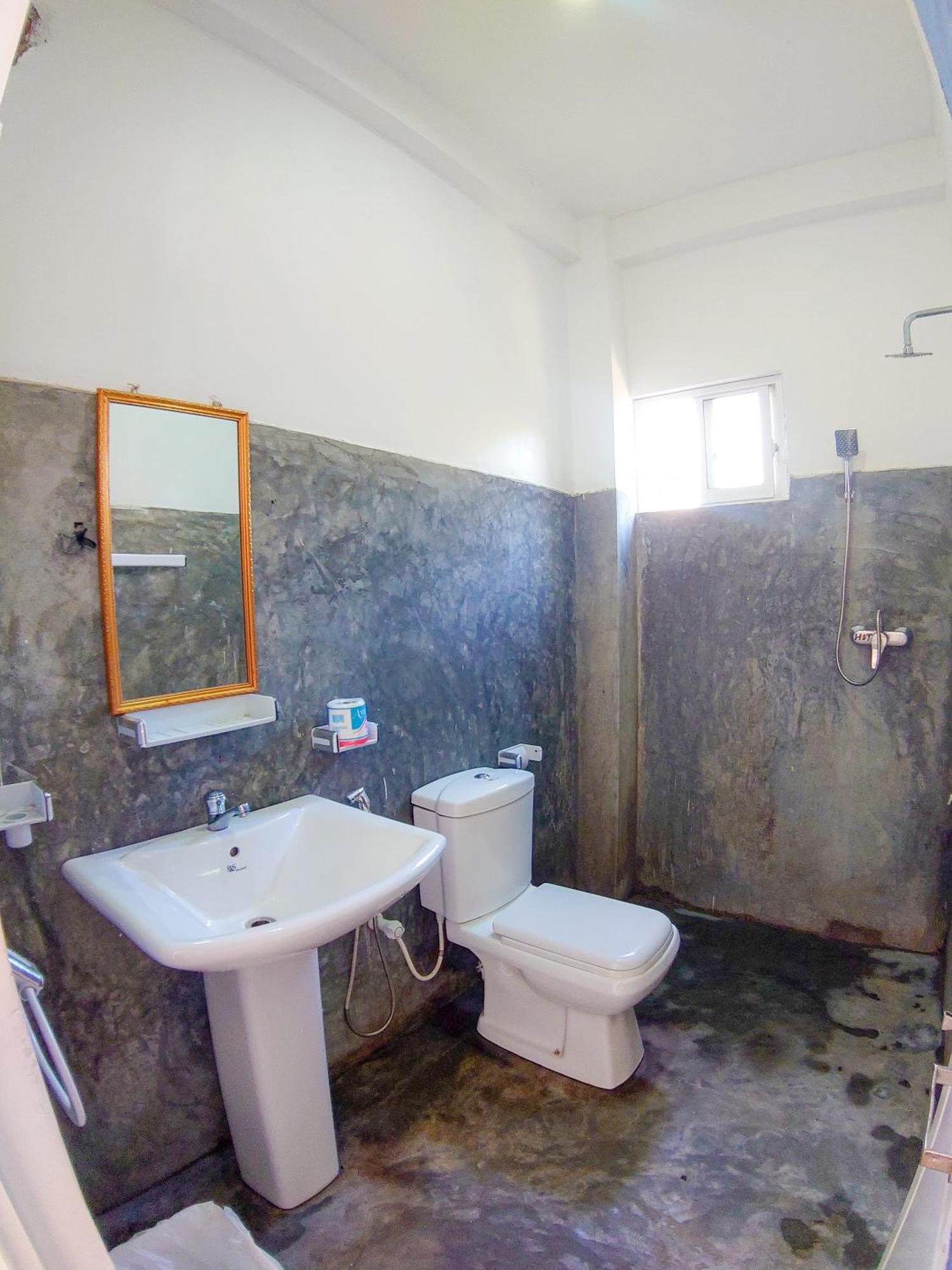 Sun & Moon Hostel 米瑞莎 外观 照片