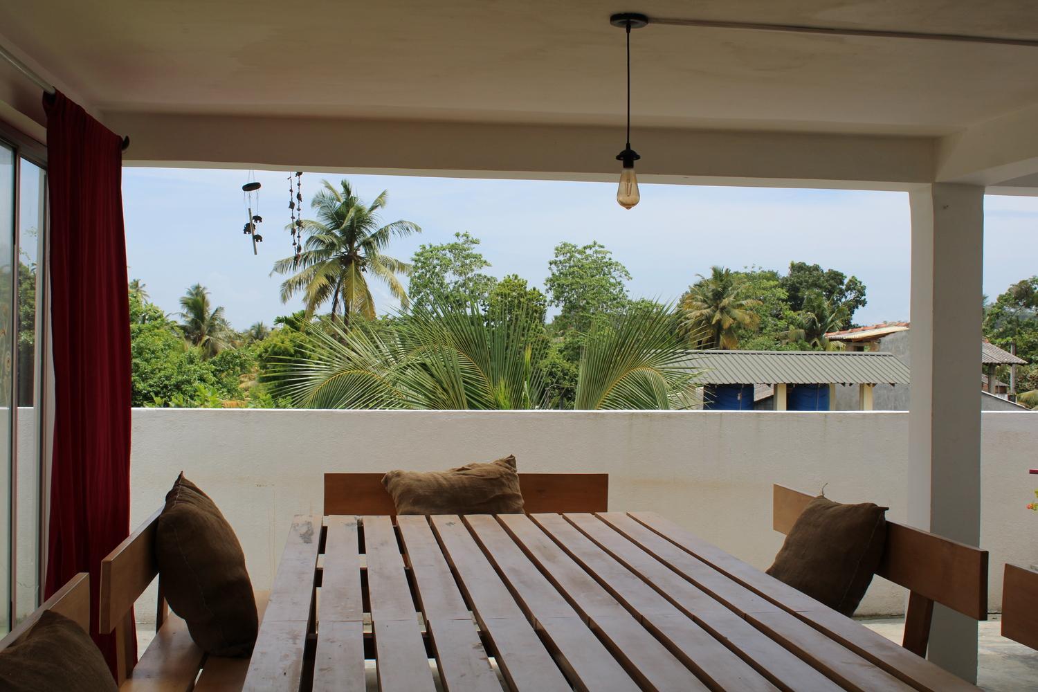 Sun & Moon Hostel 米瑞莎 外观 照片